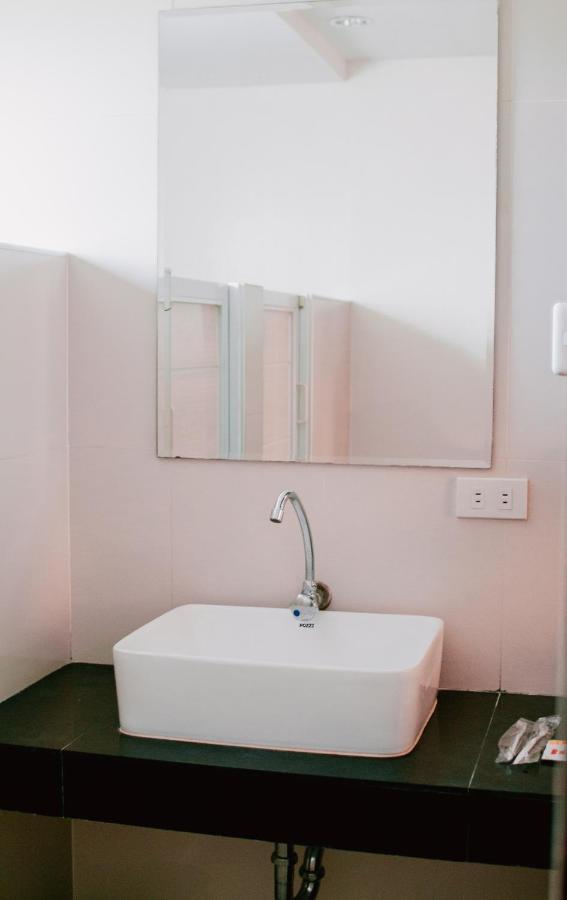 Be-Ing Suites Davao City Екстериор снимка