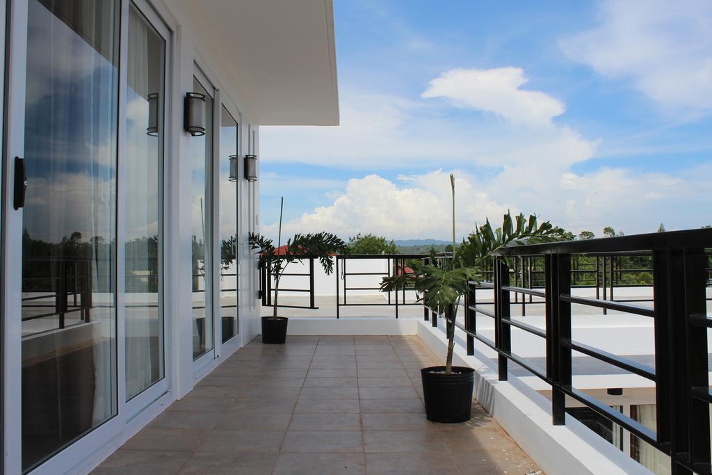 Be-Ing Suites Davao City Екстериор снимка