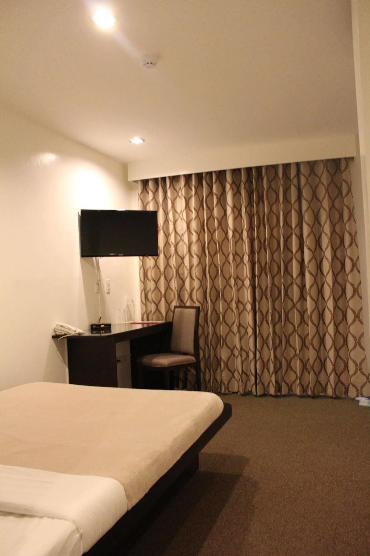 Be-Ing Suites Davao City Екстериор снимка