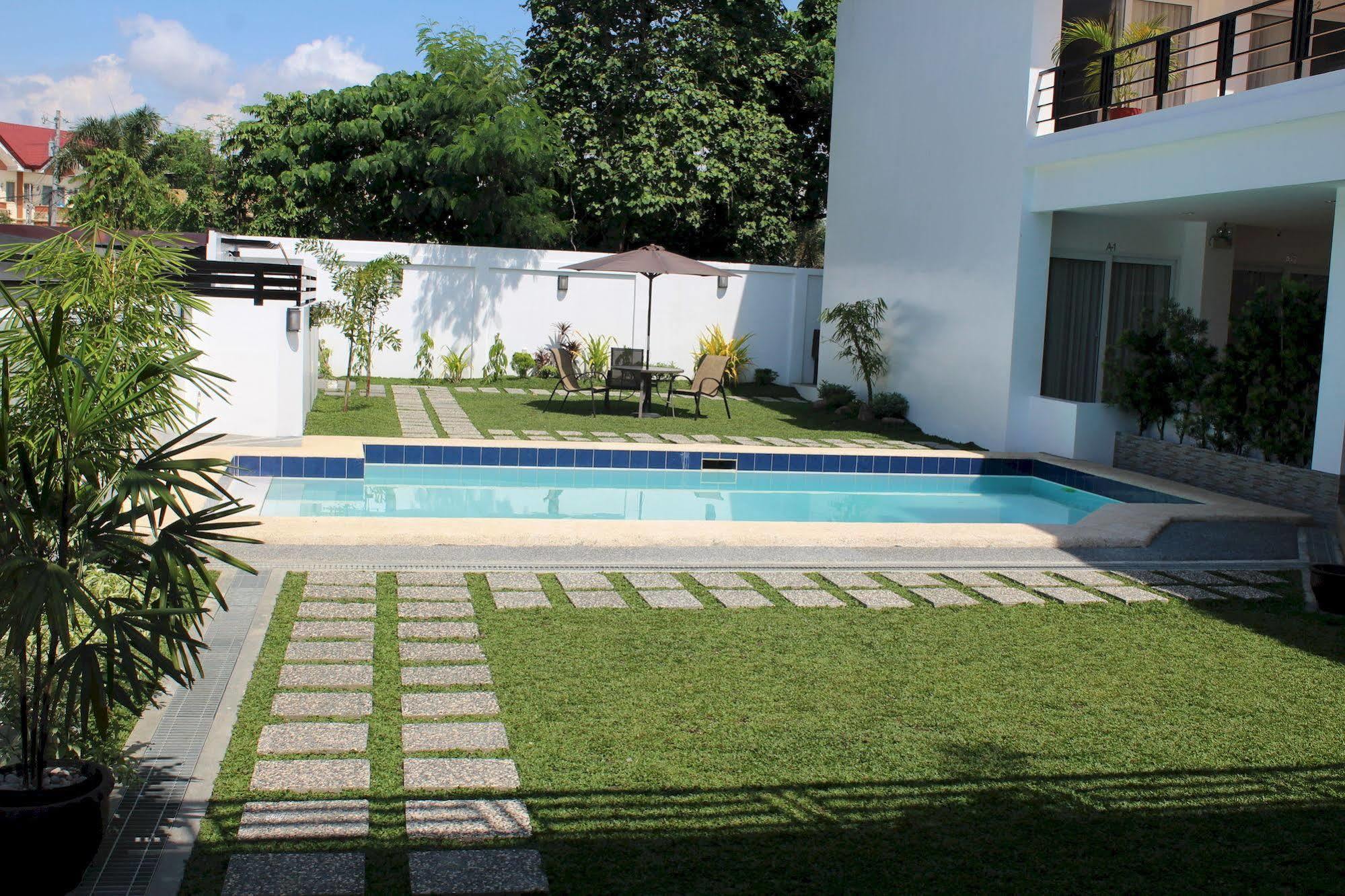 Be-Ing Suites Davao City Екстериор снимка