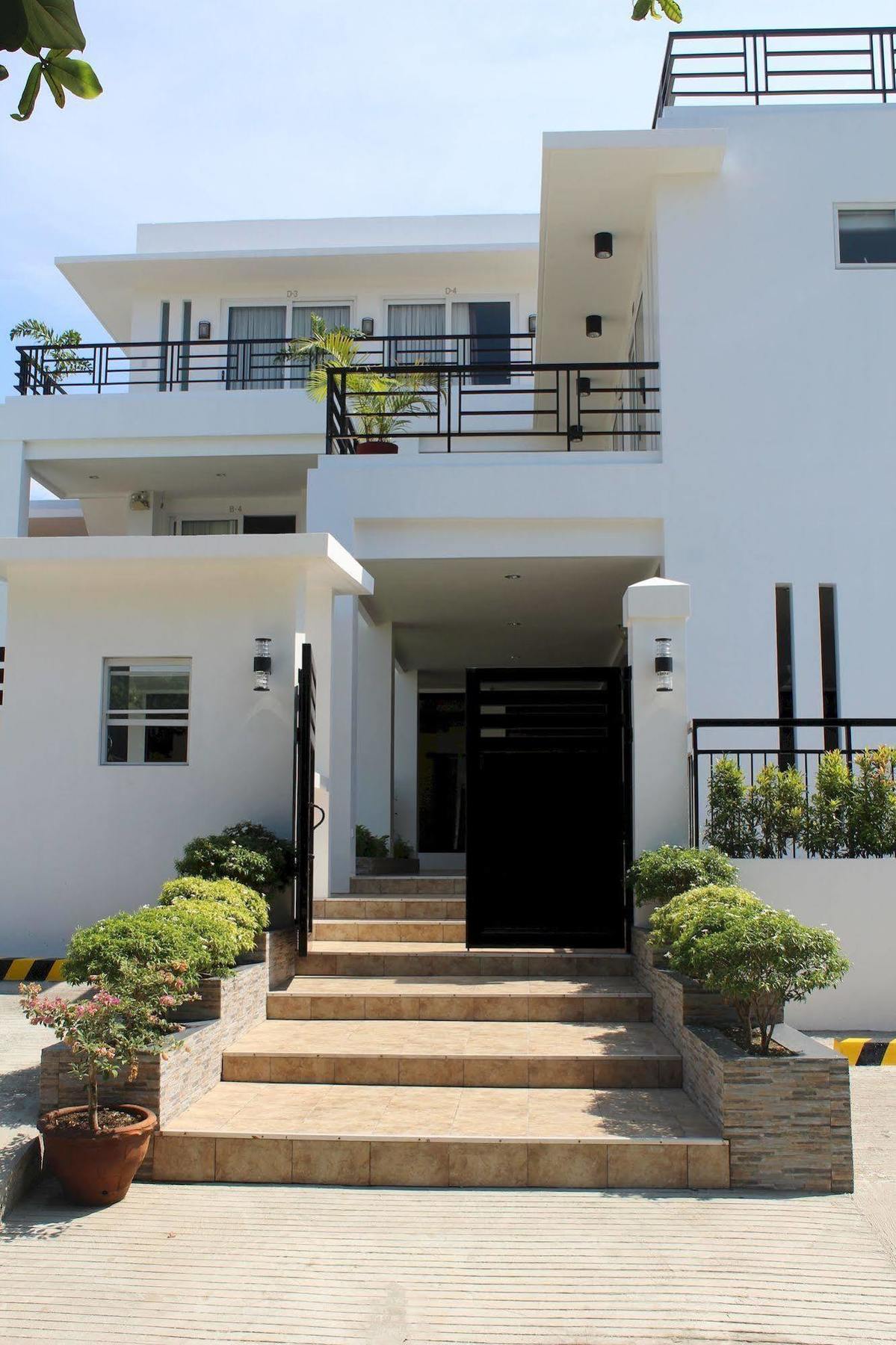 Be-Ing Suites Davao City Екстериор снимка